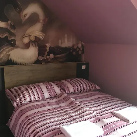 Cellarium Motel